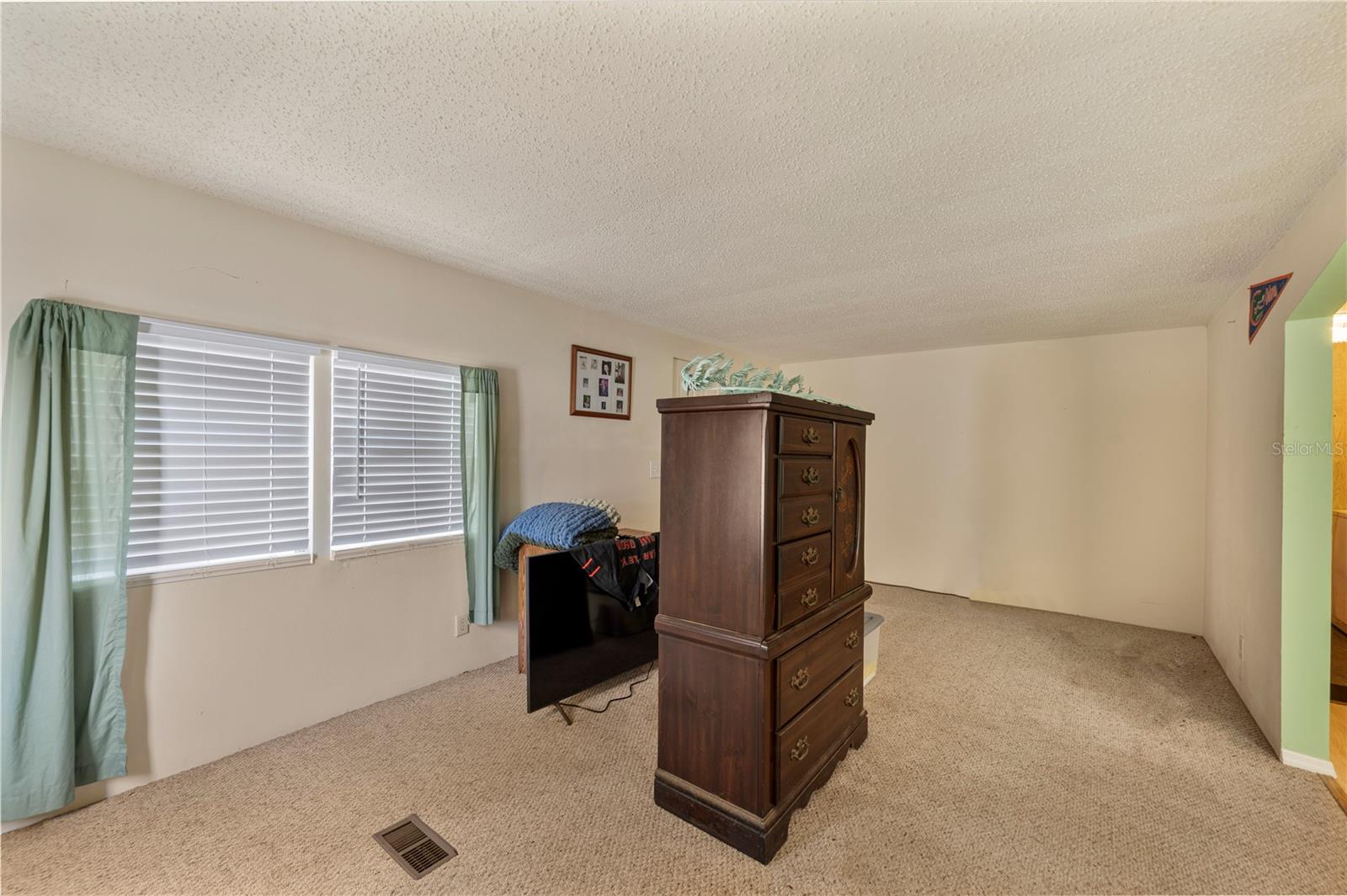 ANGUS VALLEY - Residential