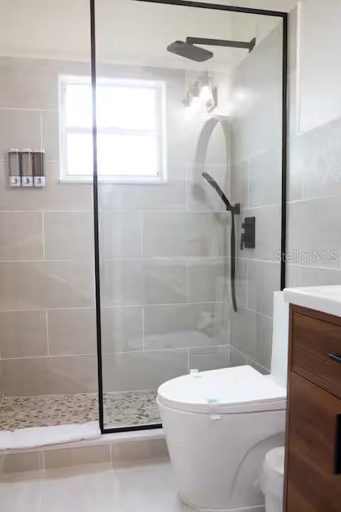 HOLIDAY HEIGHTS - Residential Lease