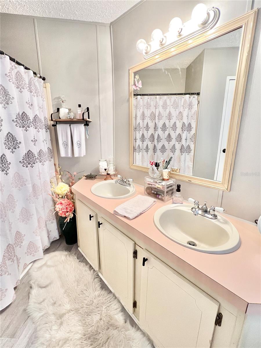 OYSTER CREEK MHP - Residential