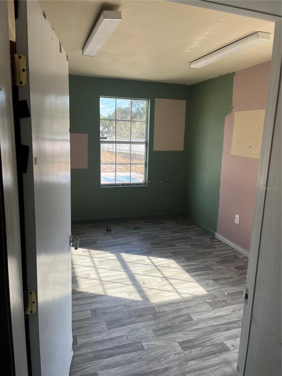 PROGRESO - Commercial Sale