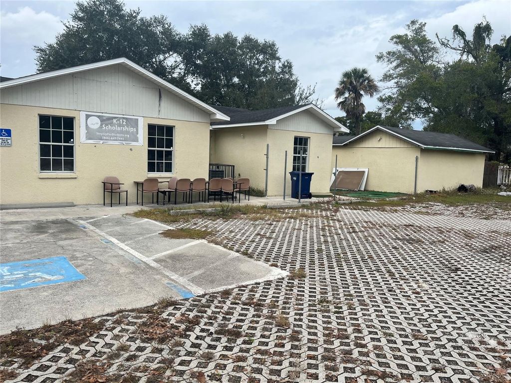 Photo of 2222 E Dr Martin Luther King Jr Boulevard, Tampa, FL 33610 (MLS # TB8457730)