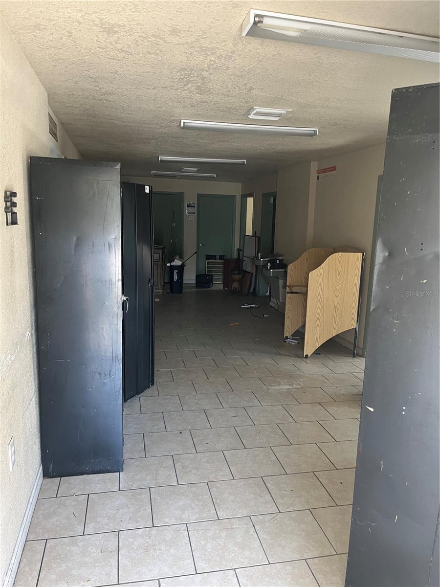 PROGRESO - Commercial Sale