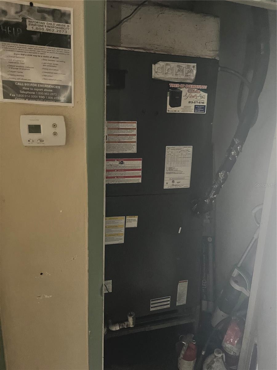 PROGRESO - Commercial Sale