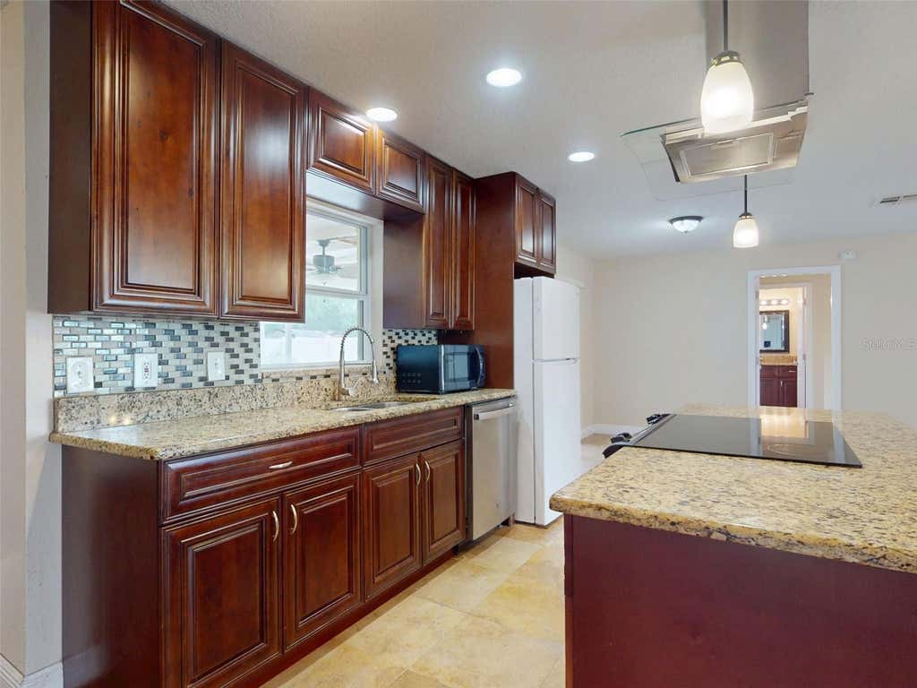 Photo of 2125 E Parkton Drive, Deltona, FL 32725 (MLS # V4950911)
