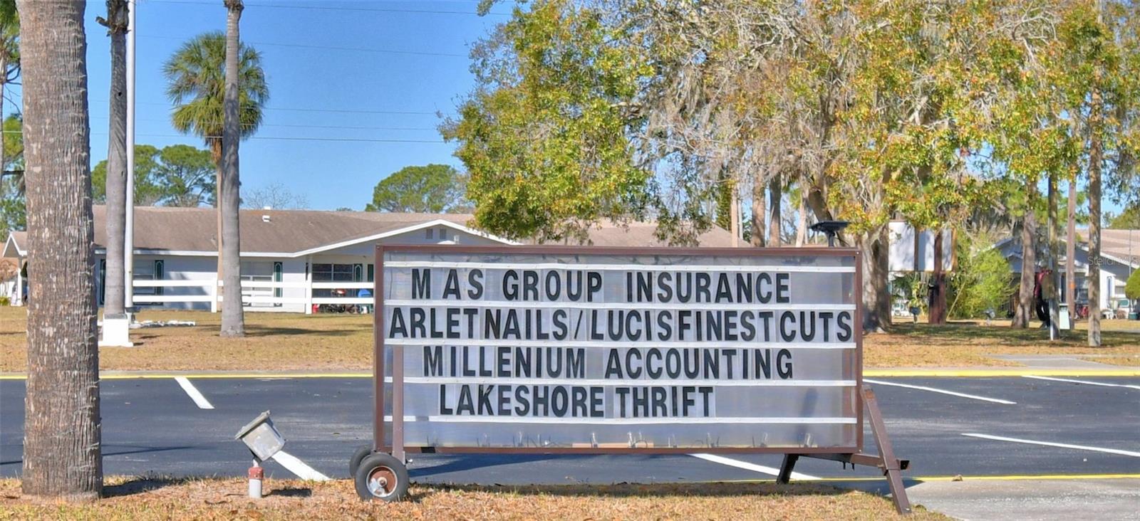 LAKESHORE CLUB - Residential