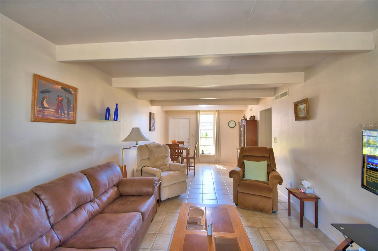 LAKESHORE CLUB - Residential