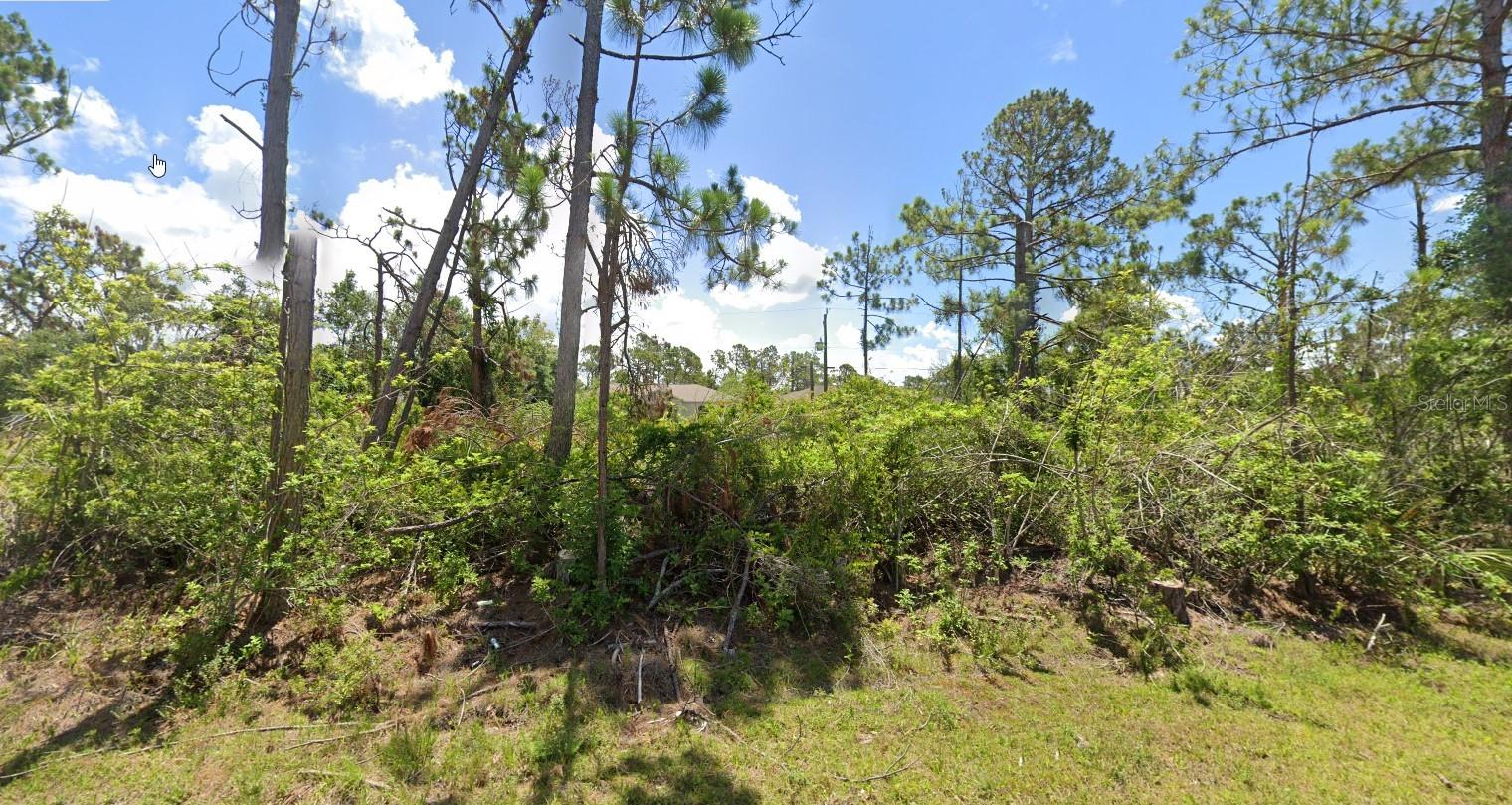 PORT CHARLOTTE SEC 060 - Land