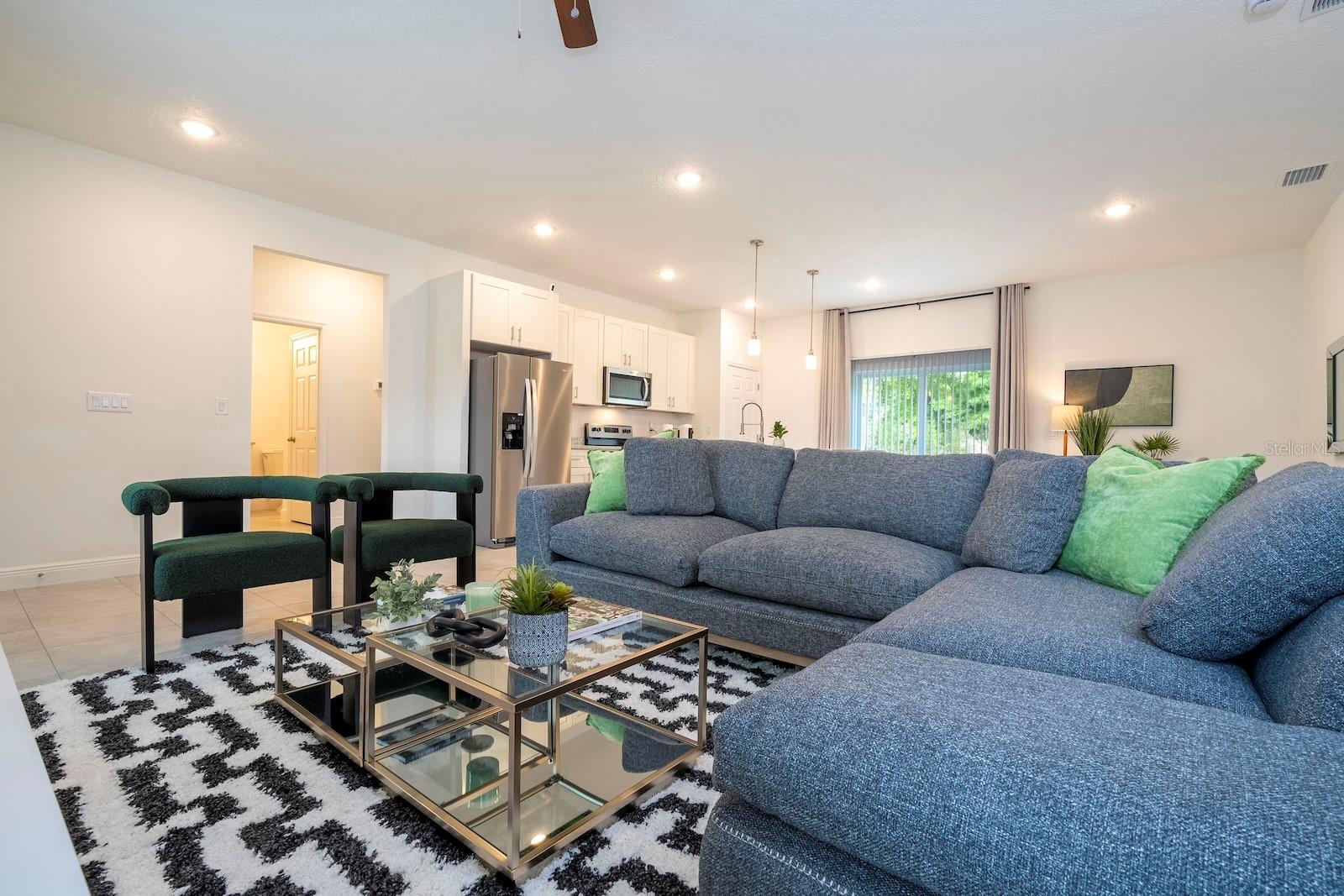 MARION OAKS - Residential