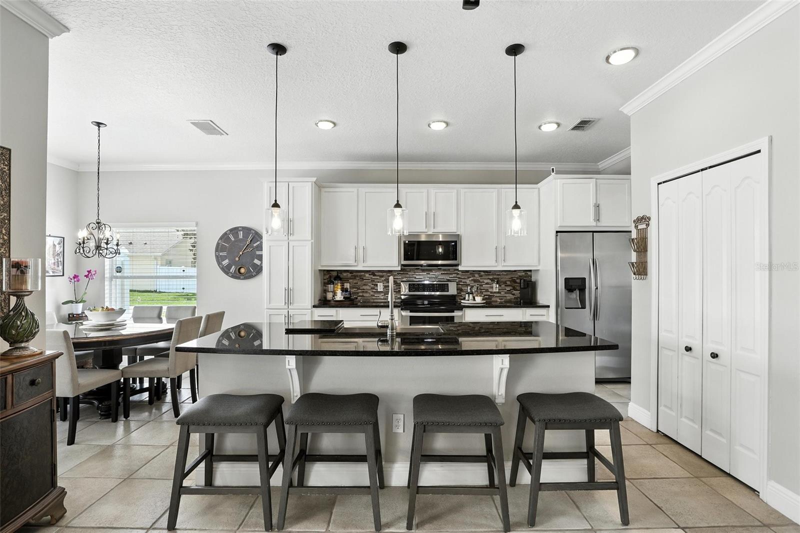 1485 WAUKON CIRCLE