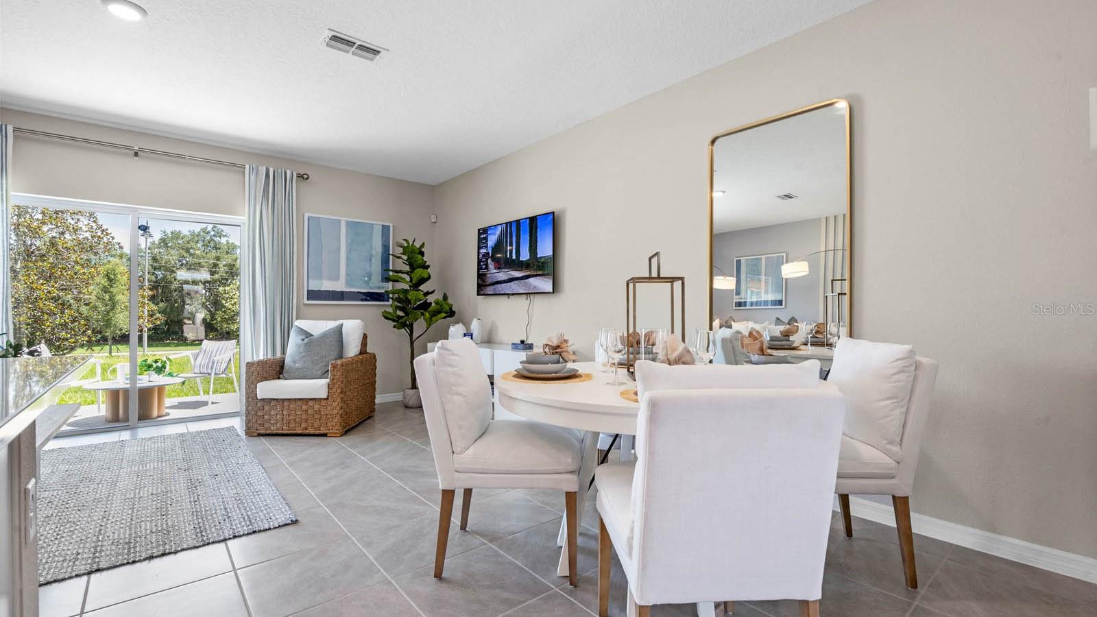 4364 BUTTERSCOTCH CIRCLE