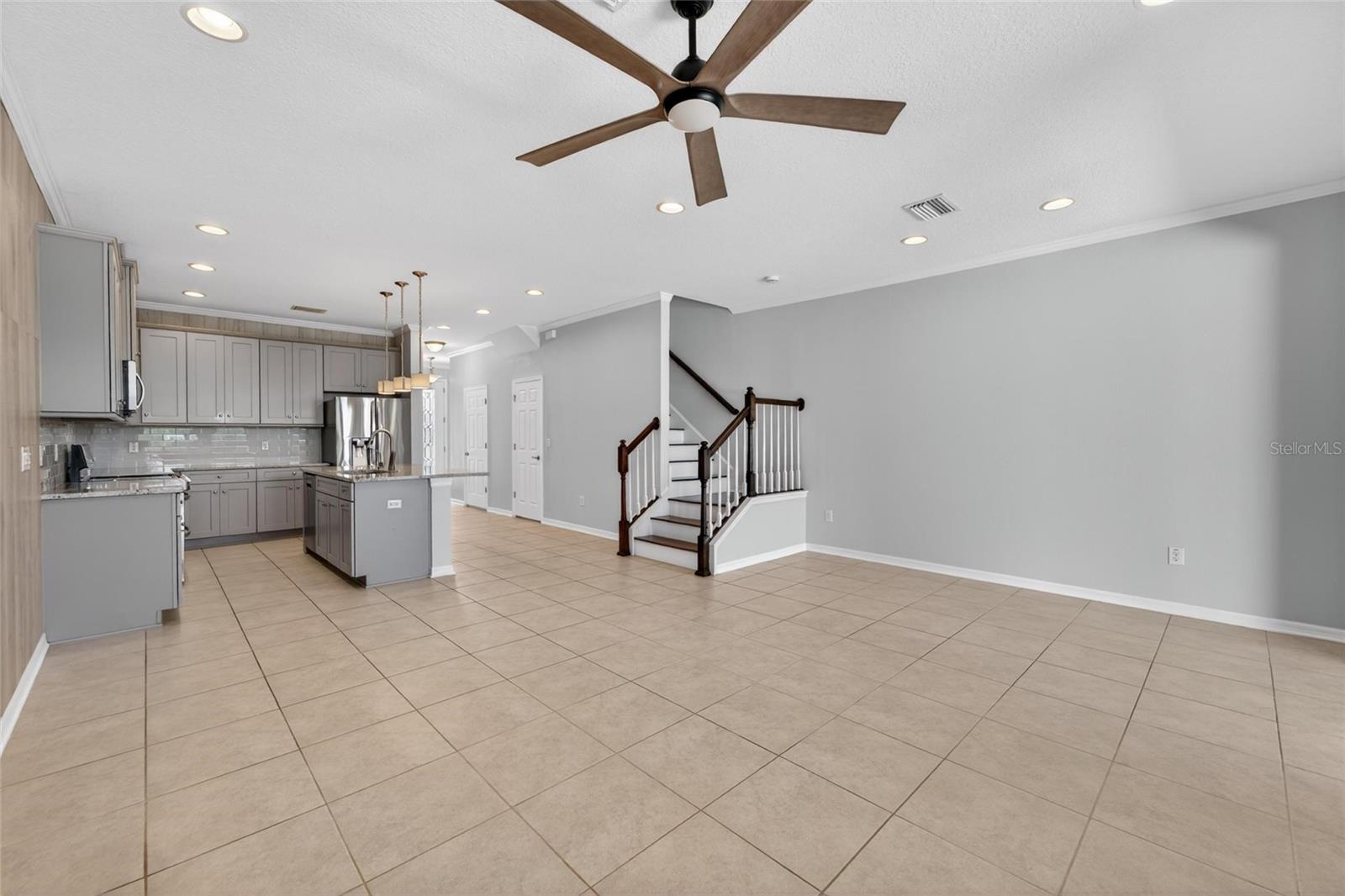 JACKSON SQUARE TWNHMS - Residential