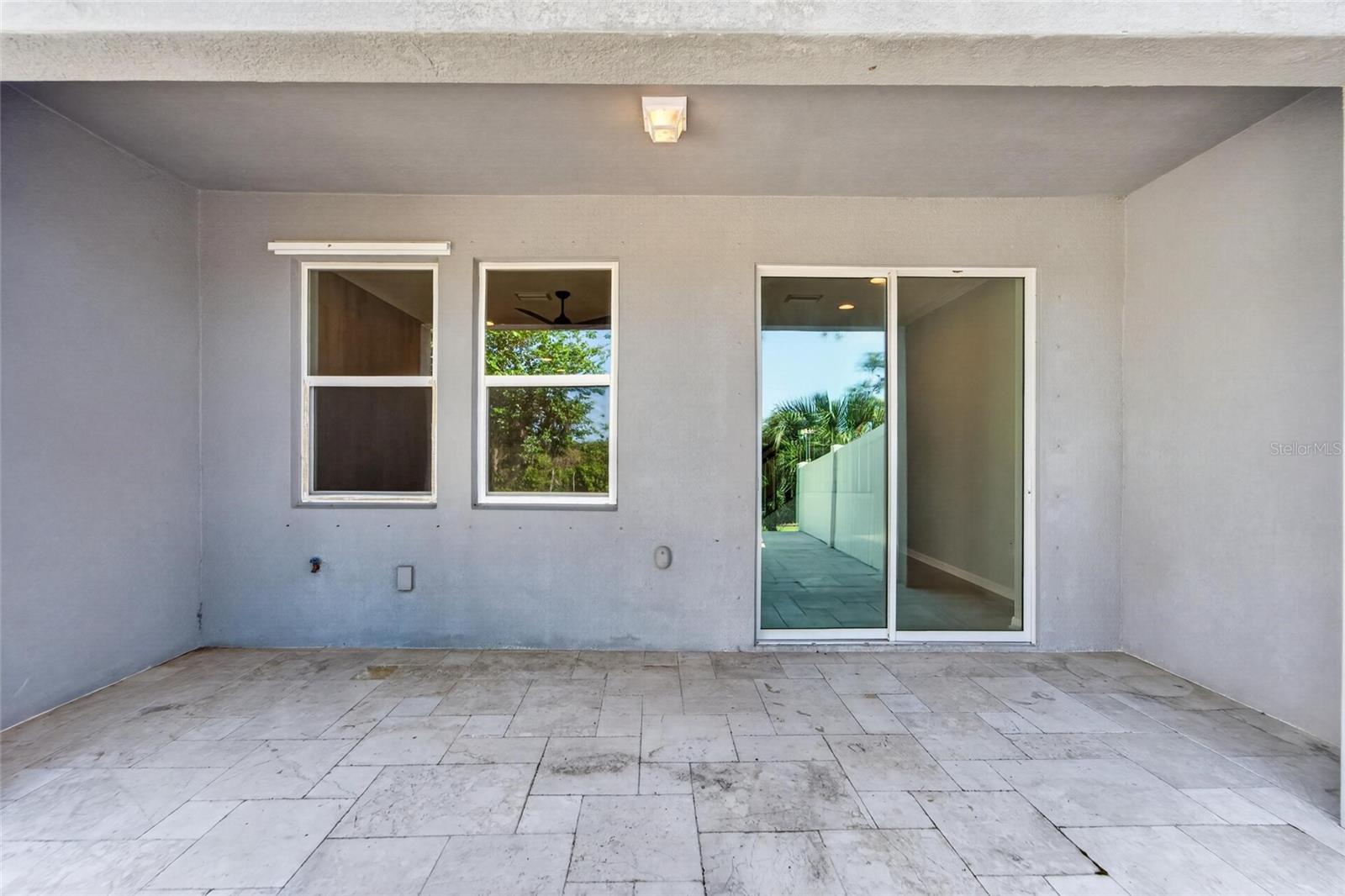 JACKSON SQUARE TWNHMS - Residential