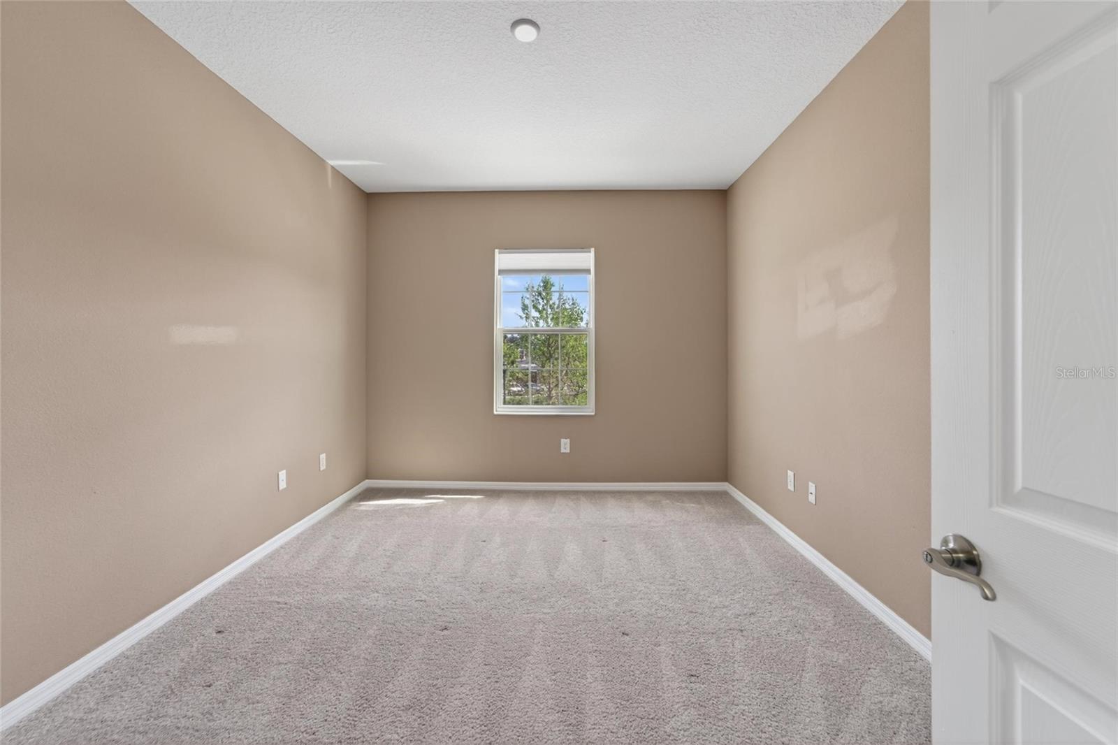 JACKSON SQUARE TWNHMS - Residential