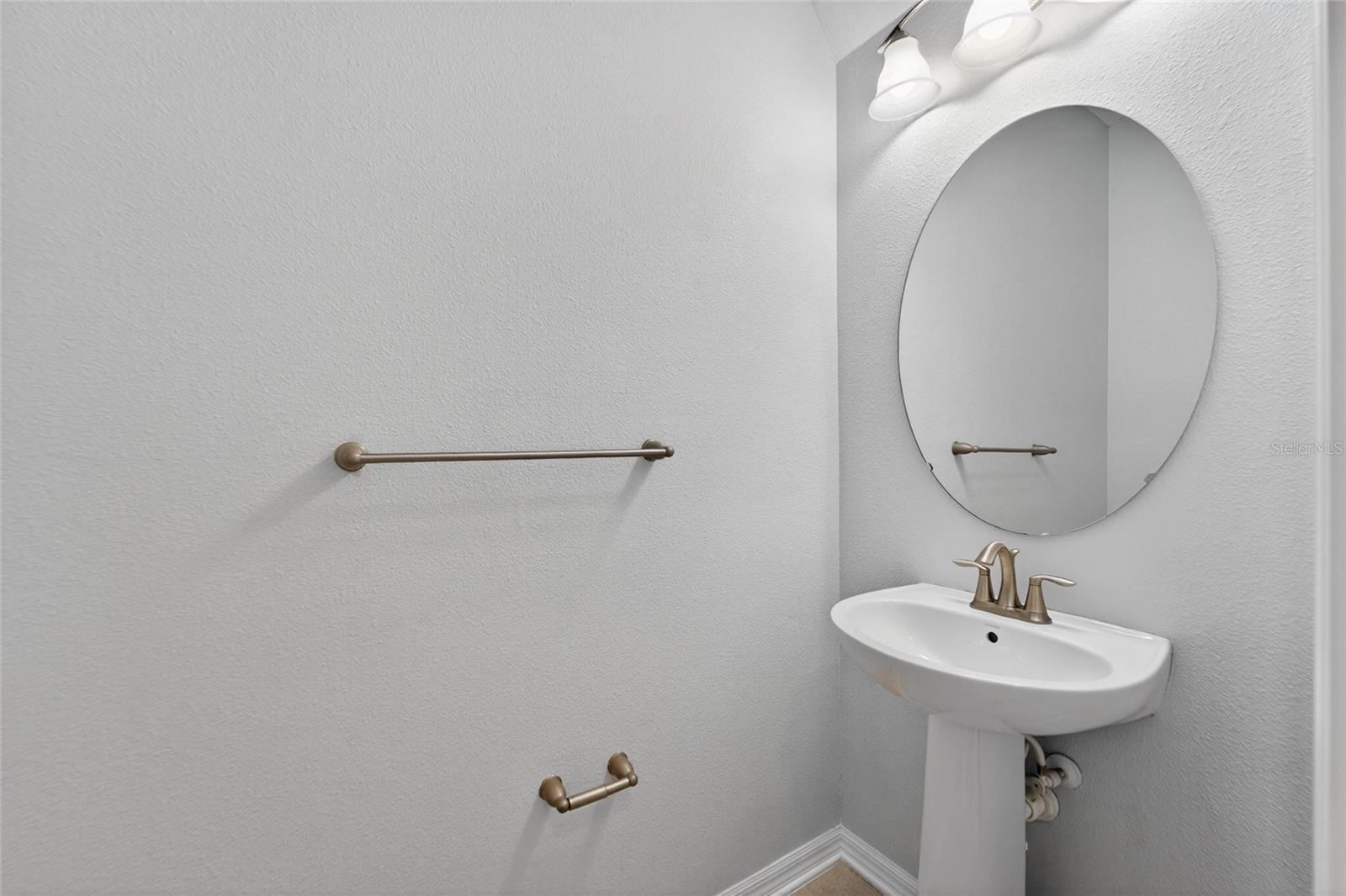 JACKSON SQUARE TWNHMS - Residential