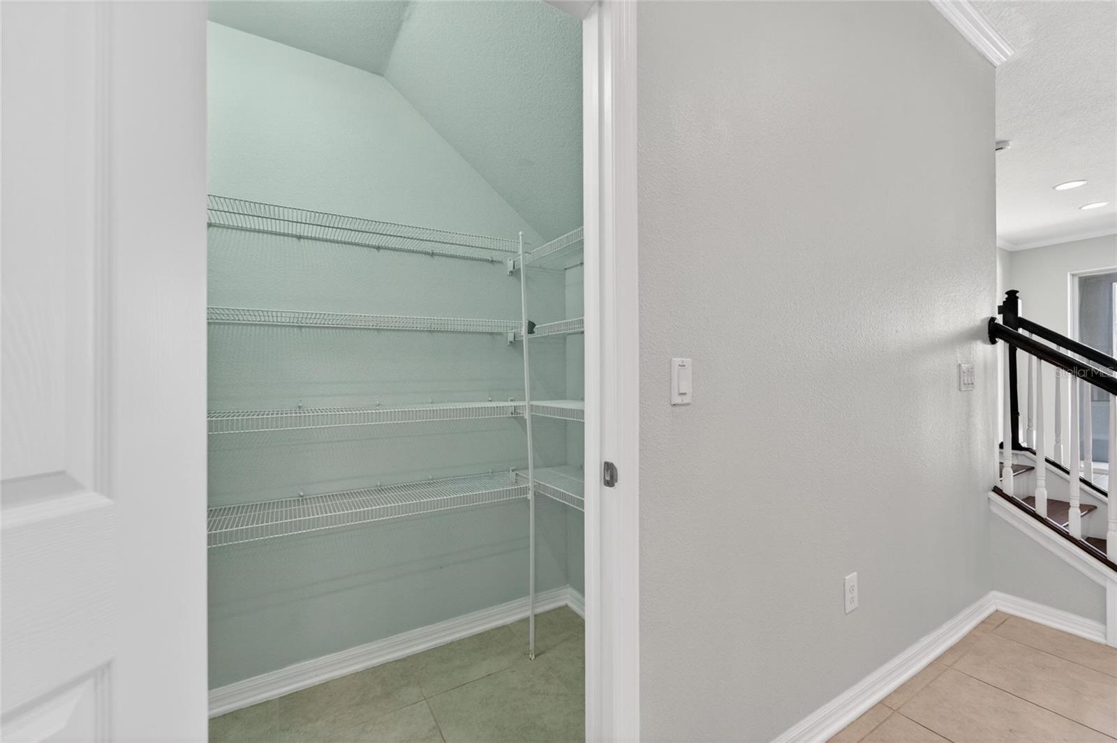 JACKSON SQUARE TWNHMS - Residential