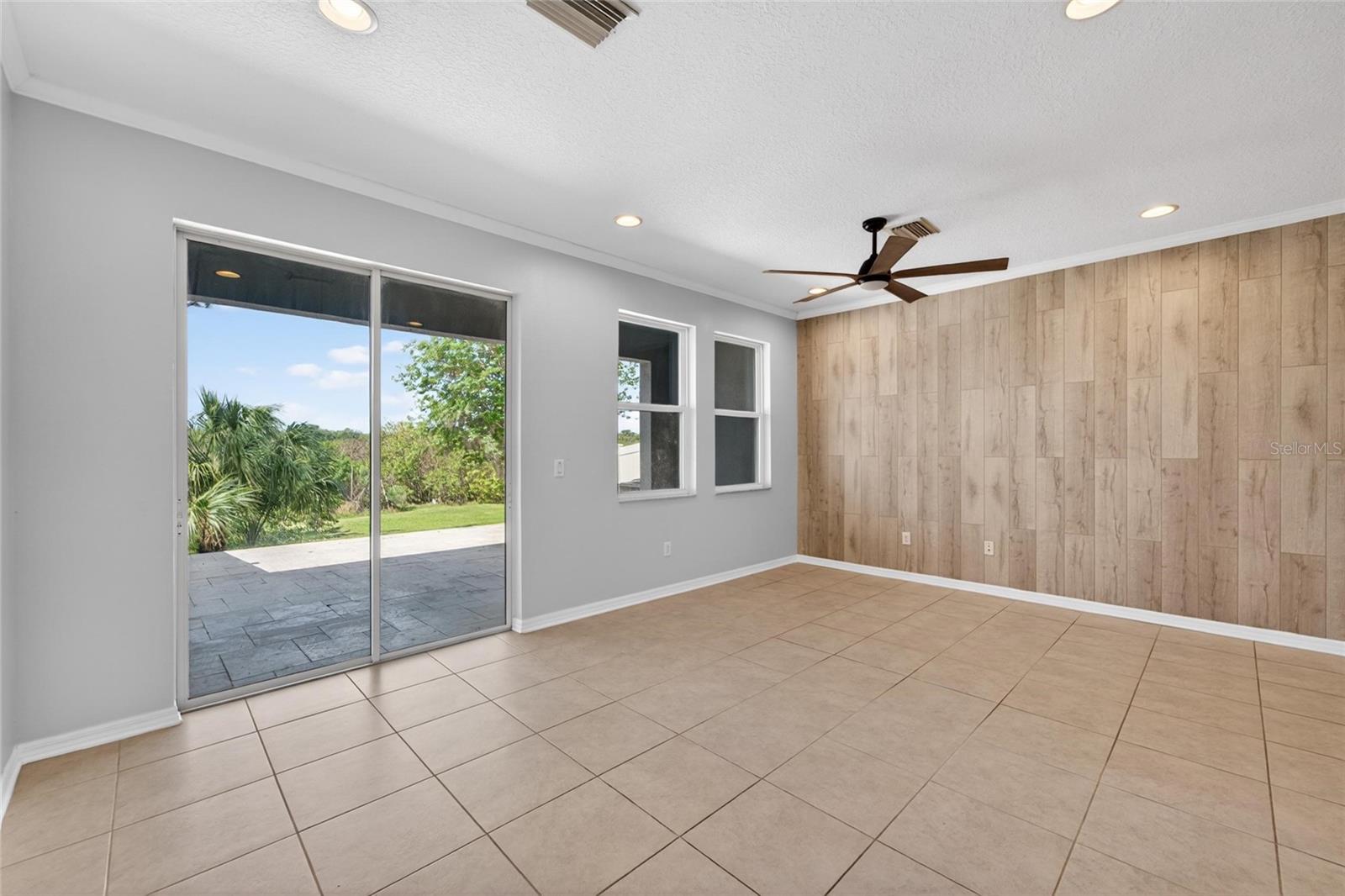 JACKSON SQUARE TWNHMS - Residential