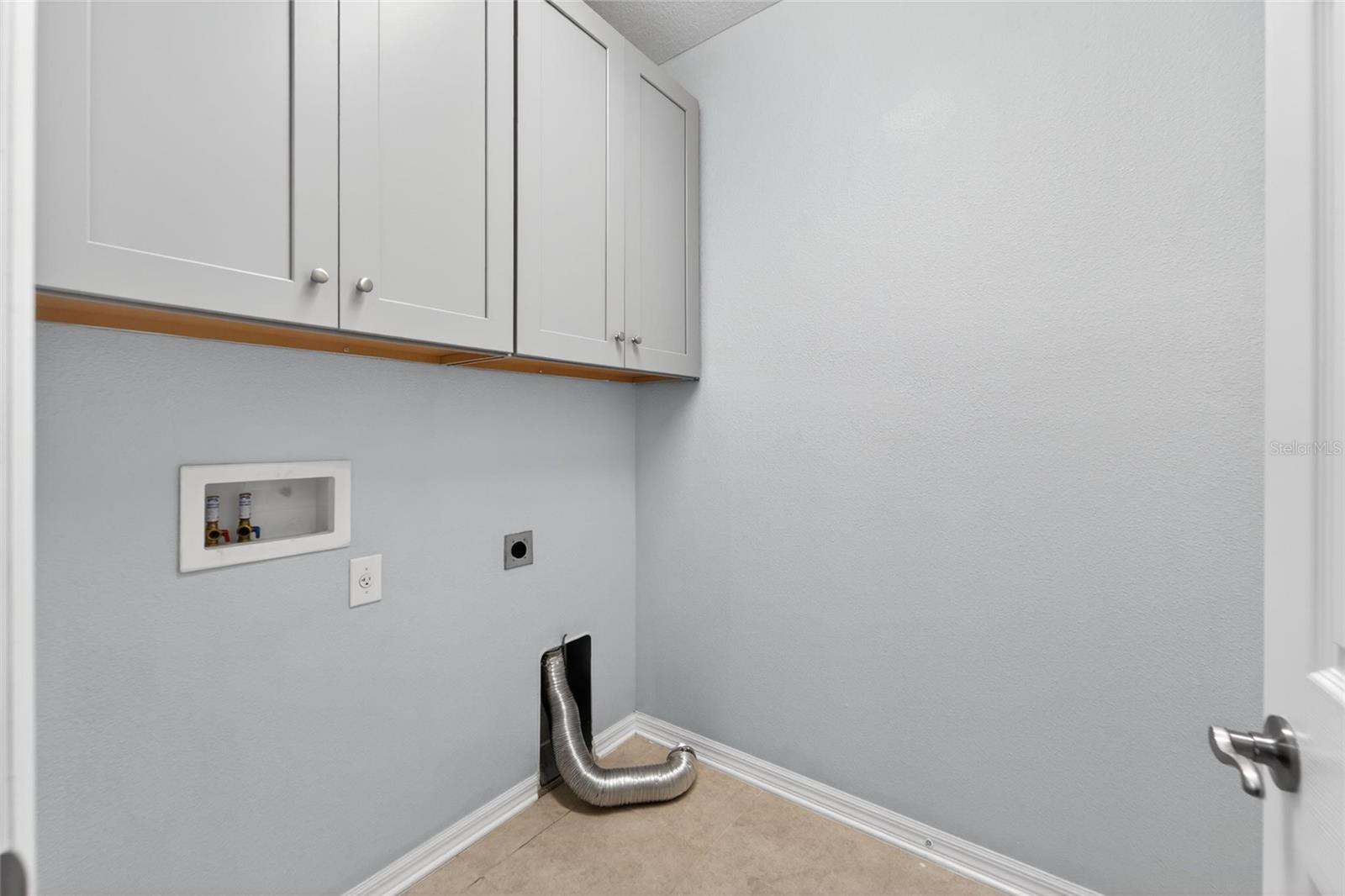 JACKSON SQUARE TWNHMS - Residential