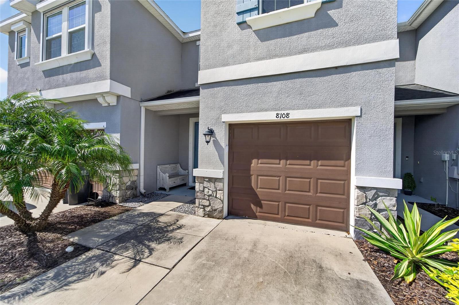 JACKSON SQUARE TWNHMS - Residential