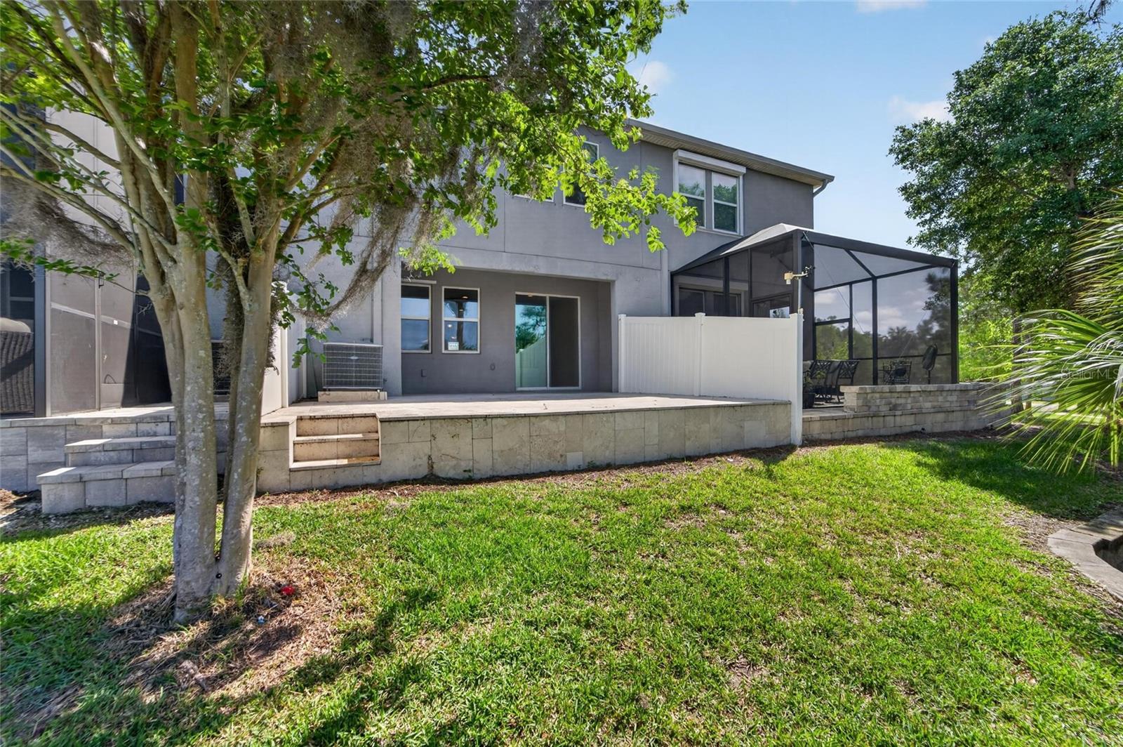 JACKSON SQUARE TWNHMS - Residential