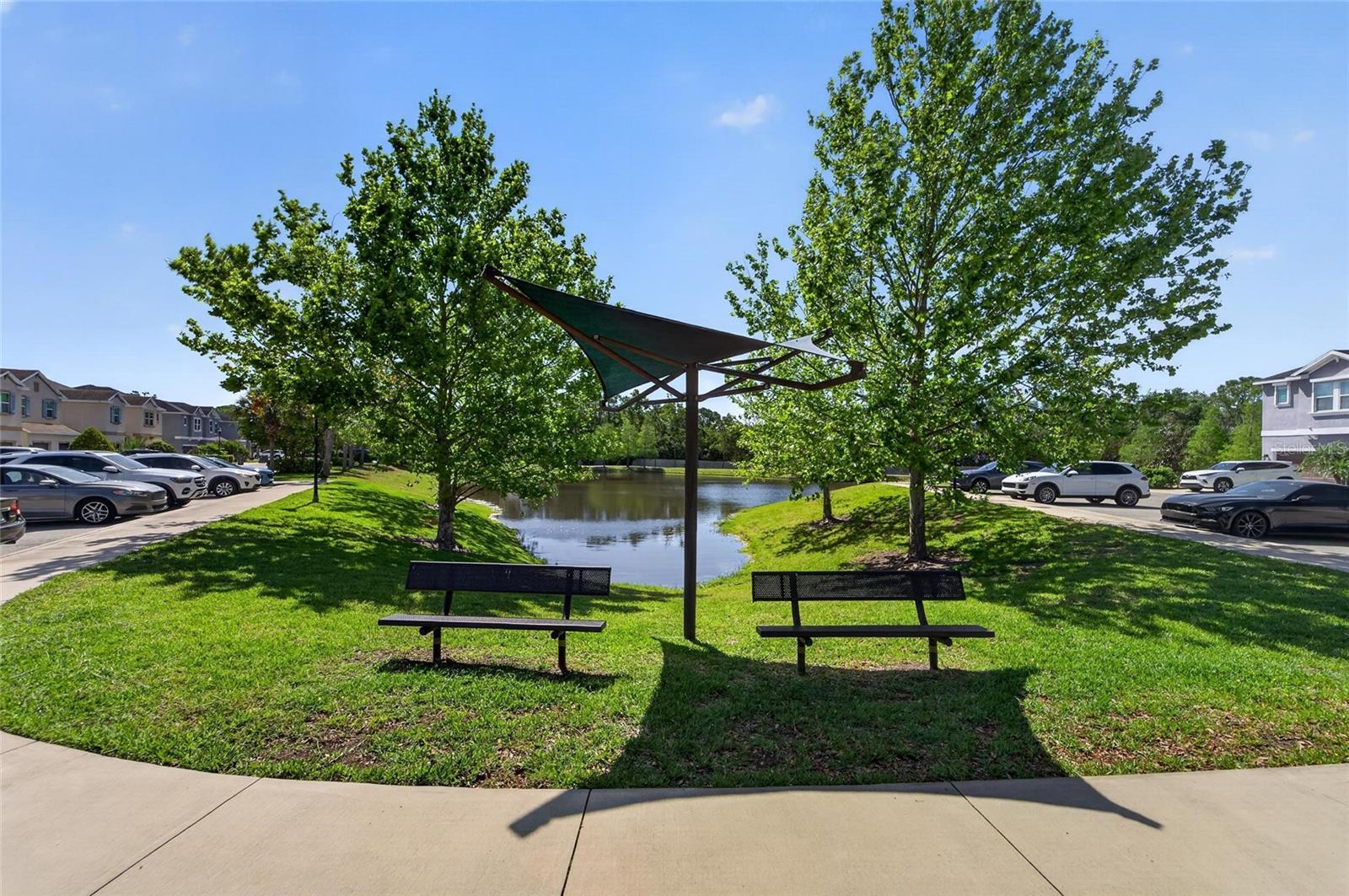 JACKSON SQUARE TWNHMS - Residential