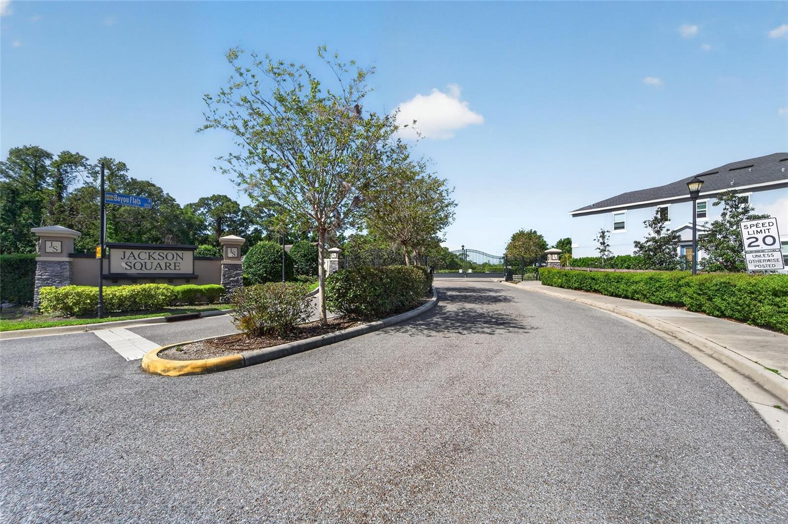 JACKSON SQUARE TWNHMS - Residential