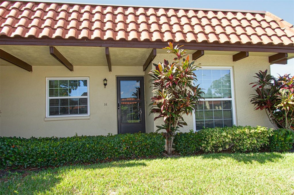 Photo of 1701 Pinehurst Road #15H, Dunedin, FL 34698 (MLS # TB8559077)
