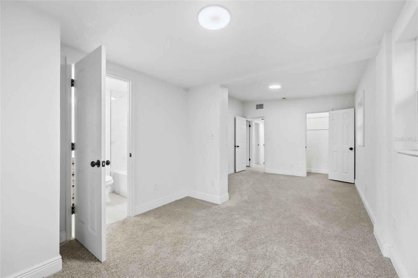 CONDEL GARDENS - Residential