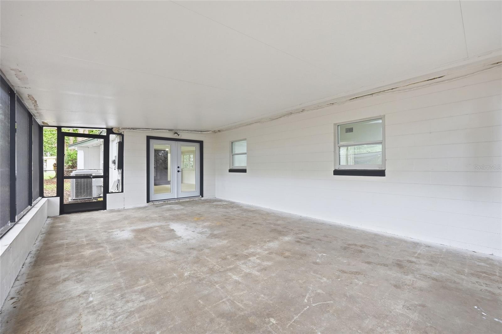 CONDEL GARDENS - Residential