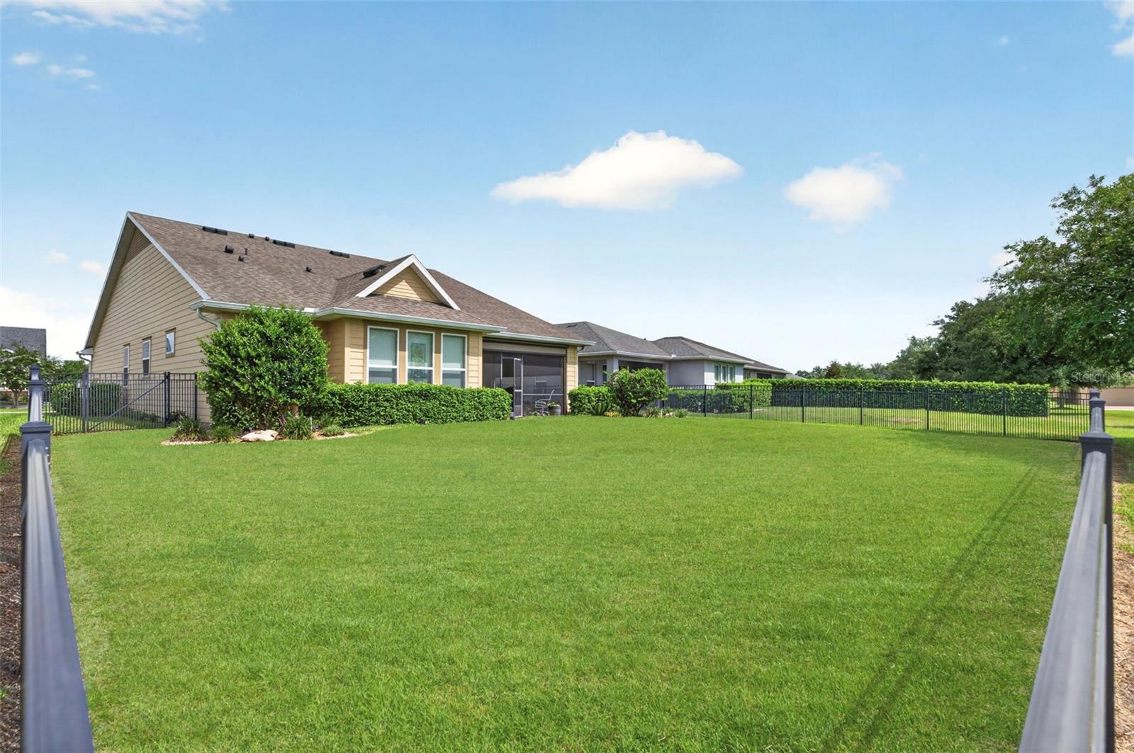 4686 NW 35TH LANE ROAD