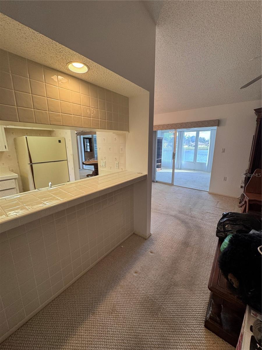 HOLIDAY LAKE VILLAS CONDO - Residential