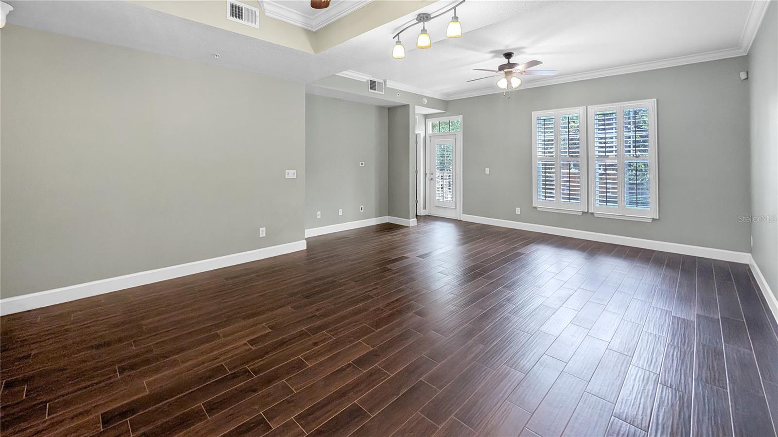 1400 CELEBRATION AVENUE 205