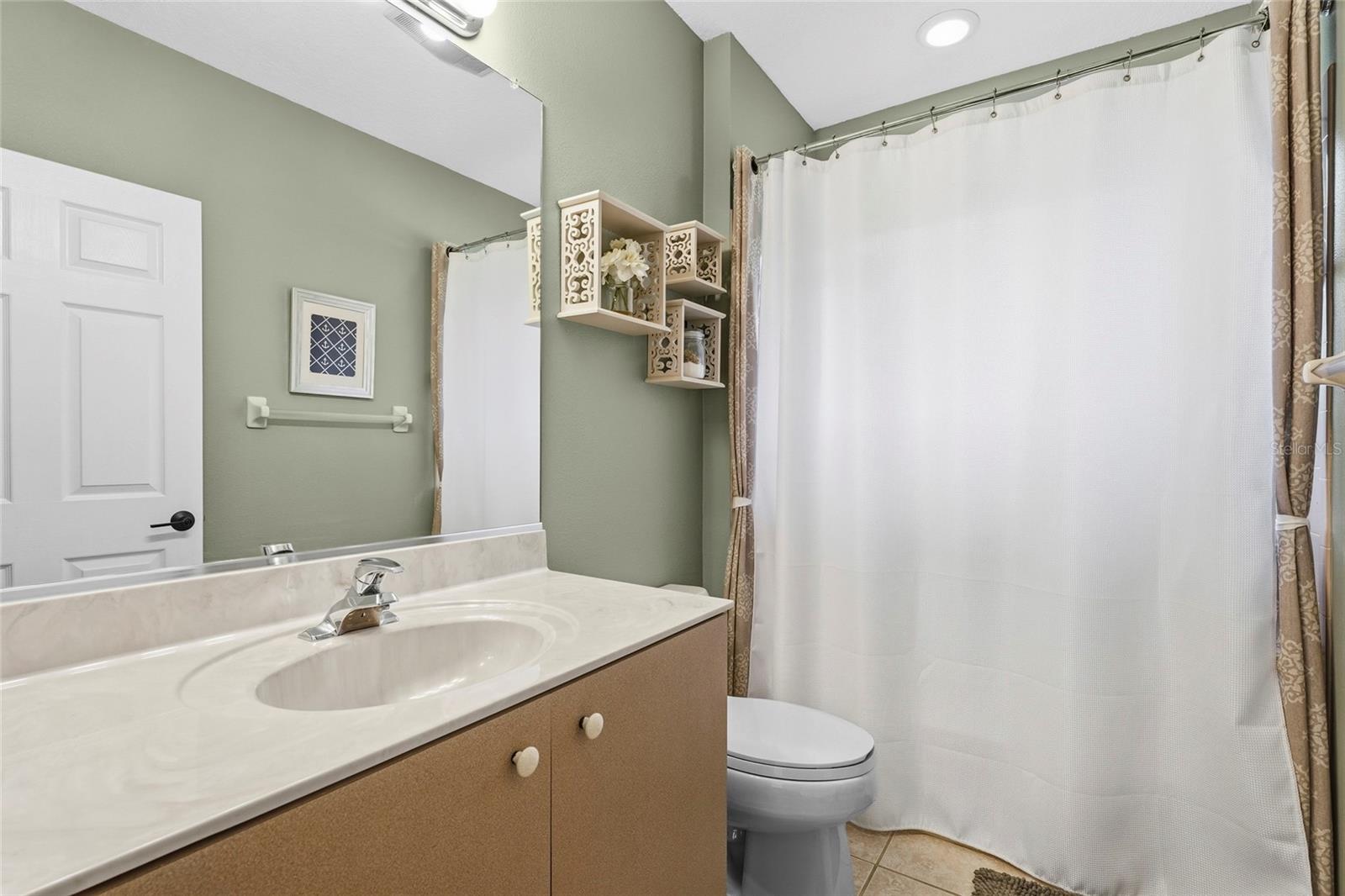 EDGEWATER VILLAGE SP A UN 3 - Residential