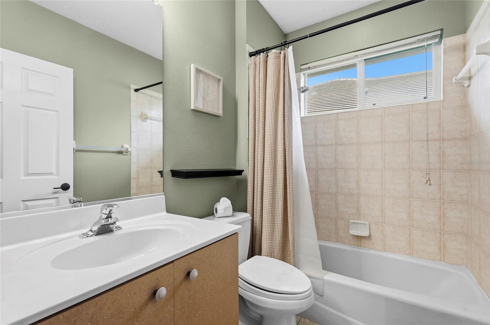 EDGEWATER VILLAGE SP A UN 3 - Residential