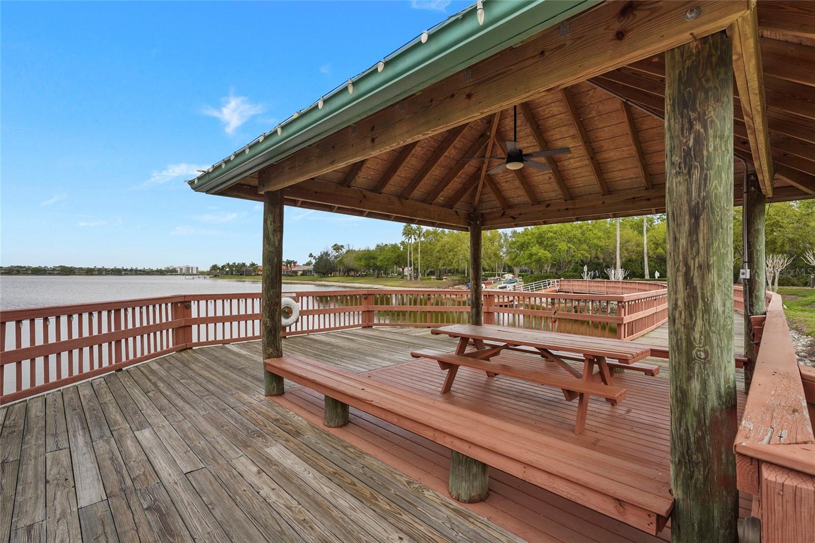 EDGEWATER VILLAGE SP A UN 3 - Residential