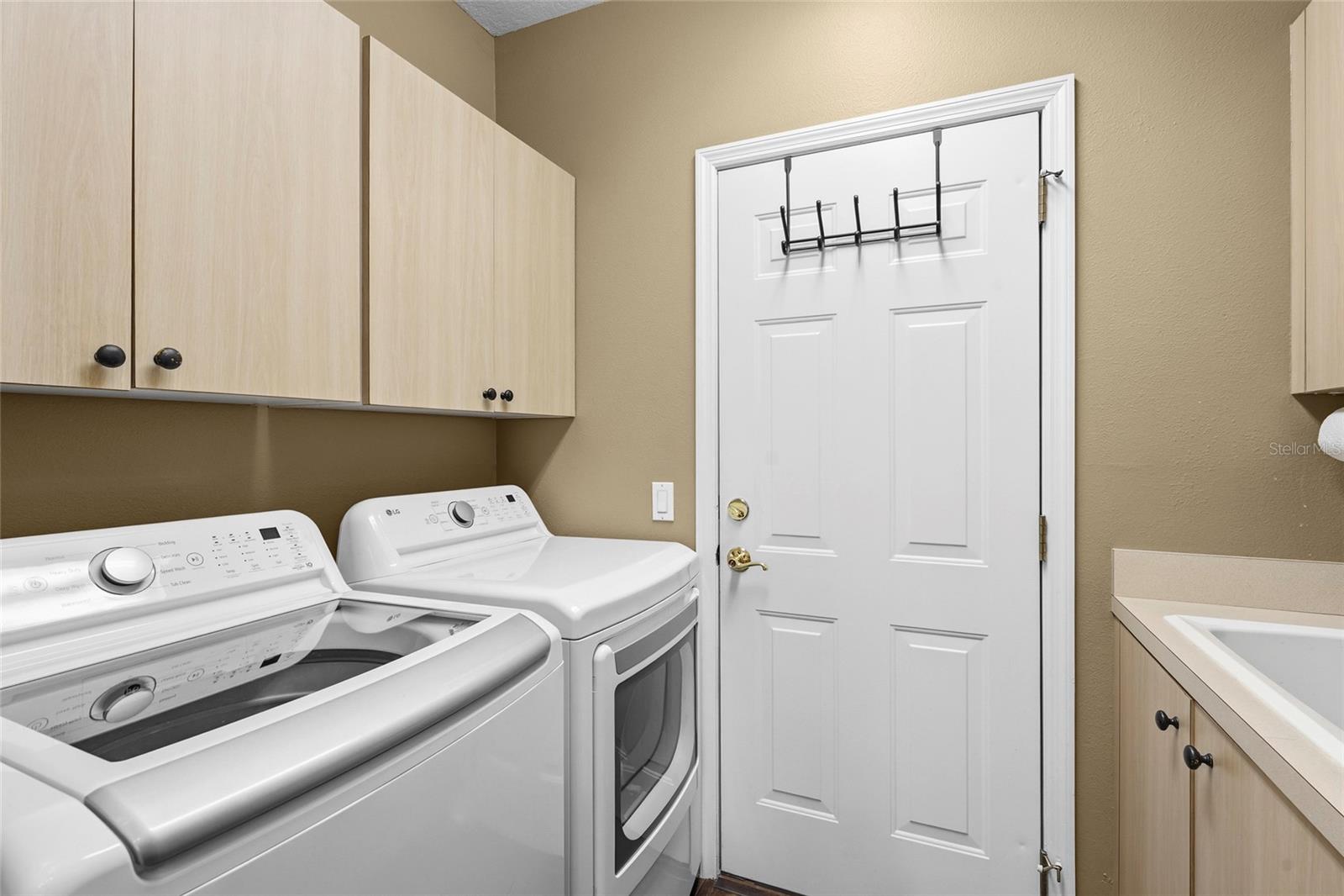 EDGEWATER VILLAGE SP A UN 3 - Residential