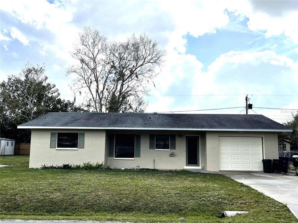 Photo of 330 Beverly Road, Venice, FL 34293 (MLS # A4706355)