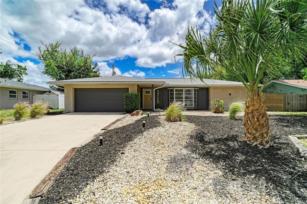 Photo of 3720 Allenwood Street, Sarasota, FL 34232 (MLS # A4689606)