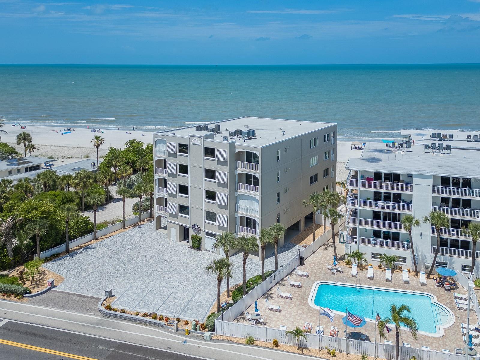 19600 GULF BOULEVARD 102