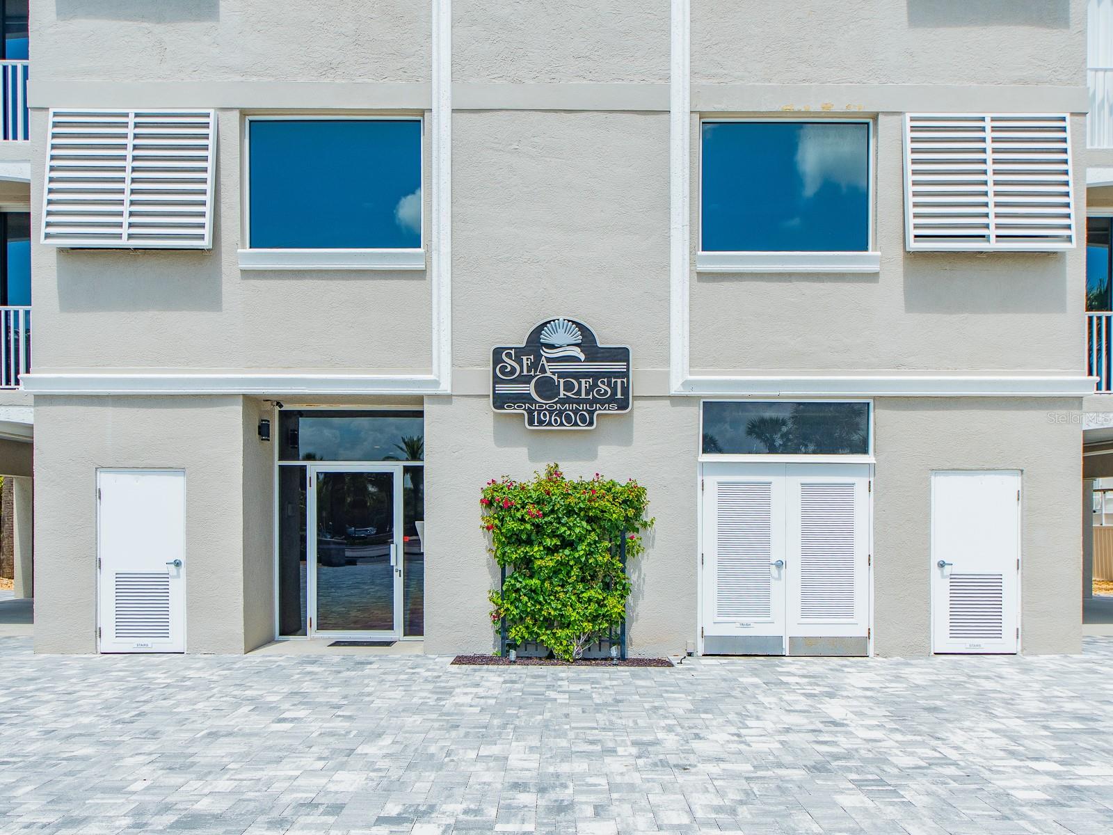 19600 GULF BOULEVARD 102