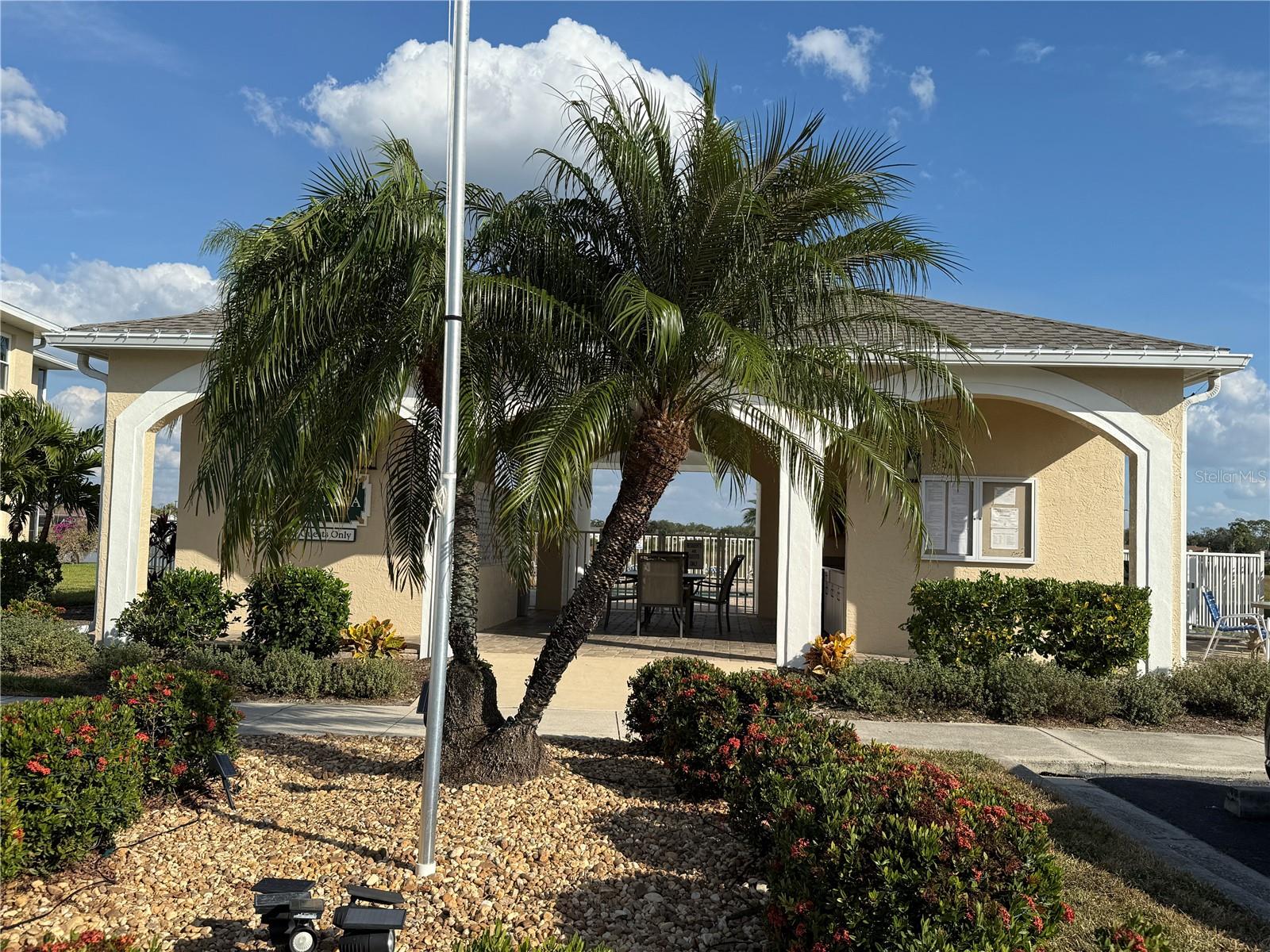 5800 SABAL TRACE DRIVE 701