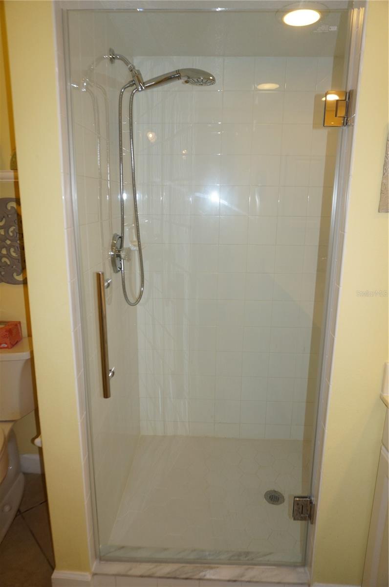 LINKSIDE - Residential