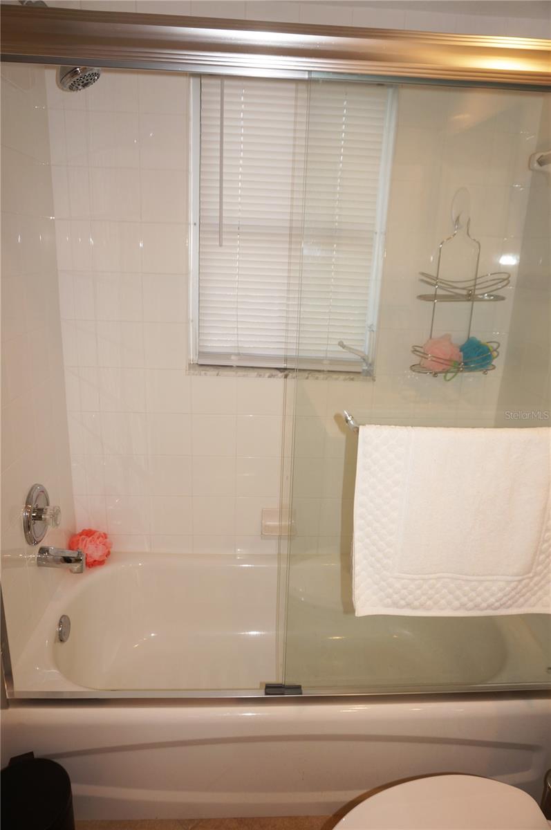 LINKSIDE - Residential