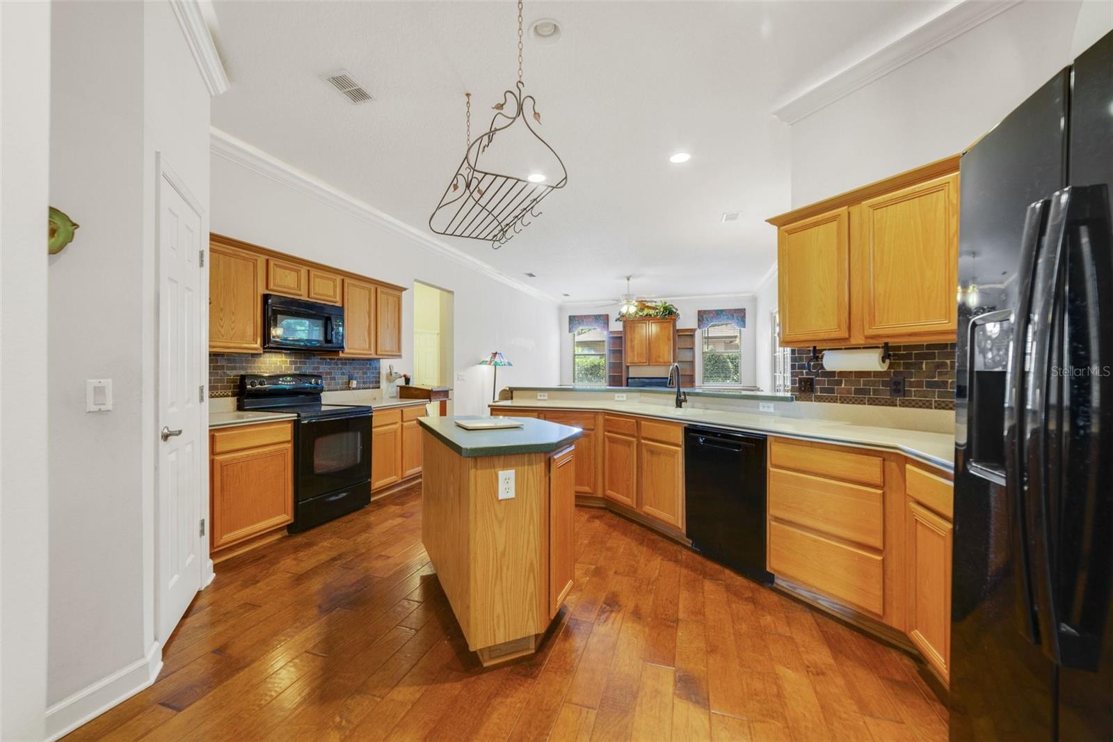 1515 CHERRY LAKE WAY