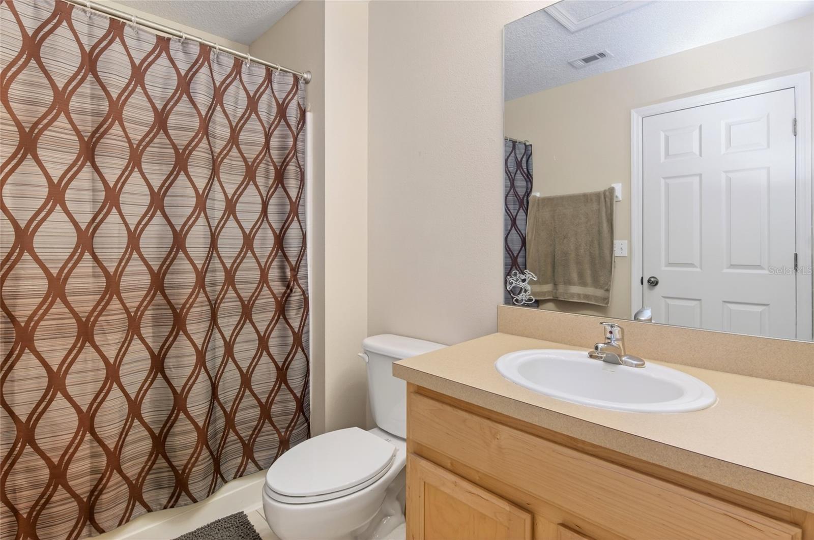 EMERALD ISLAND RESORT PH 2 - Residential