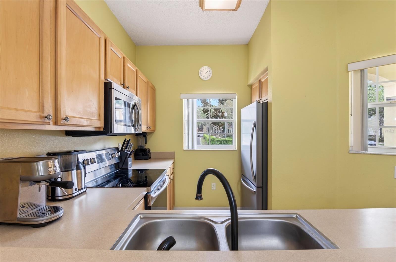 EMERALD ISLAND RESORT PH 2 - Residential