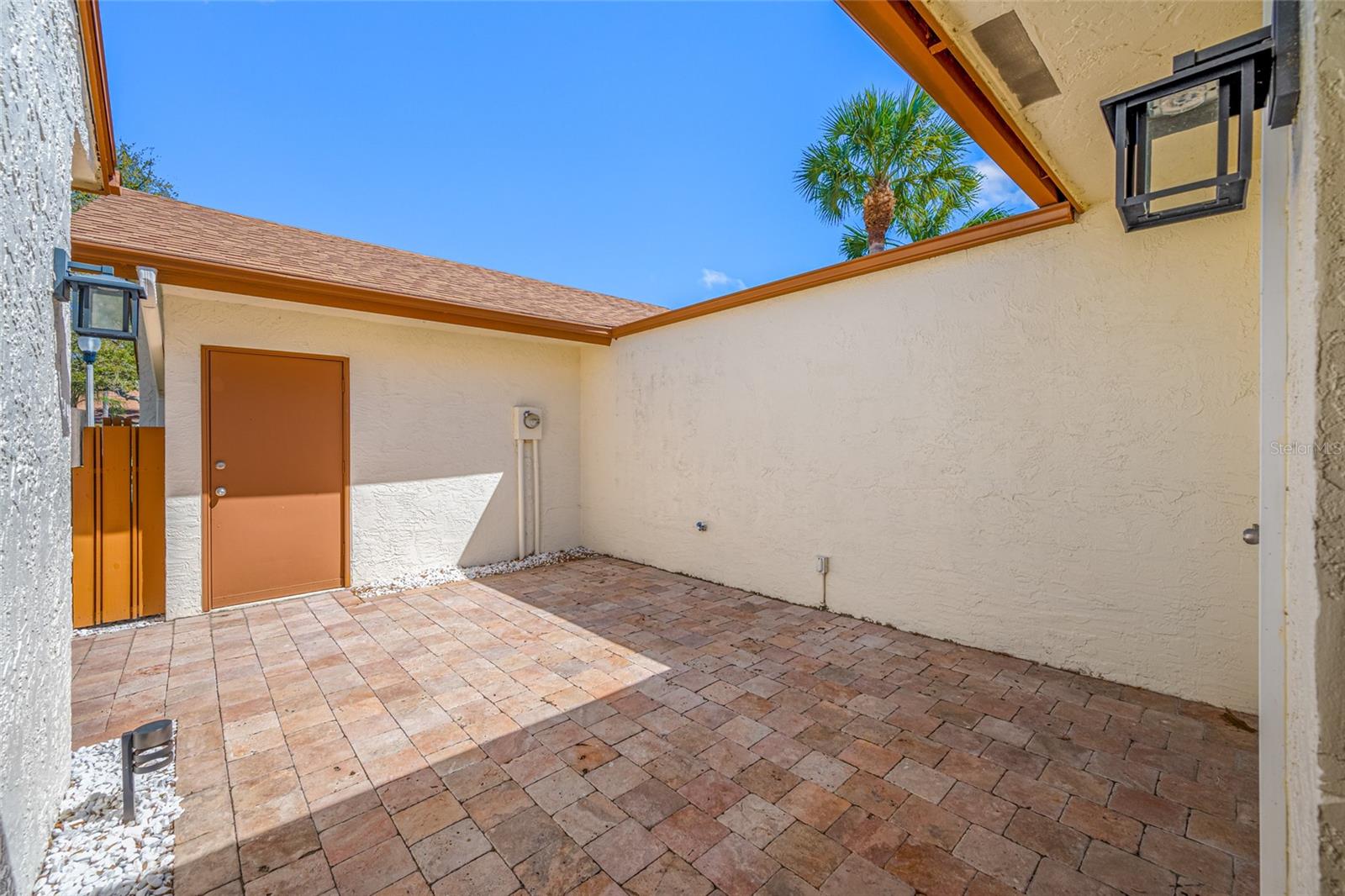 FEATHER COVE - Residential