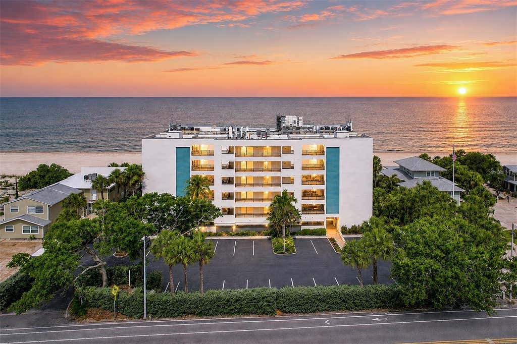 Photo of 420 Gulf Boulevard #202, Indian Rocks Beach, FL 33785 (MLS # TB8514751)