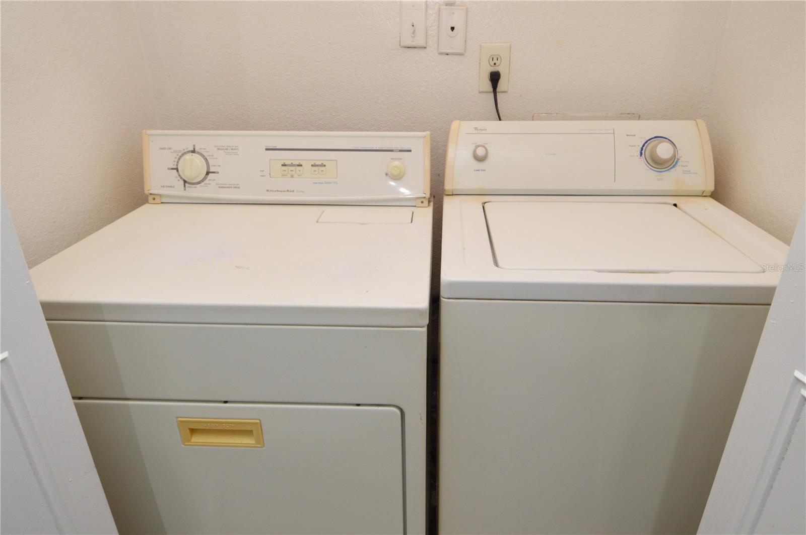 ITOPIA PRIVATE RESIDENCES CONDO - Residential Lease