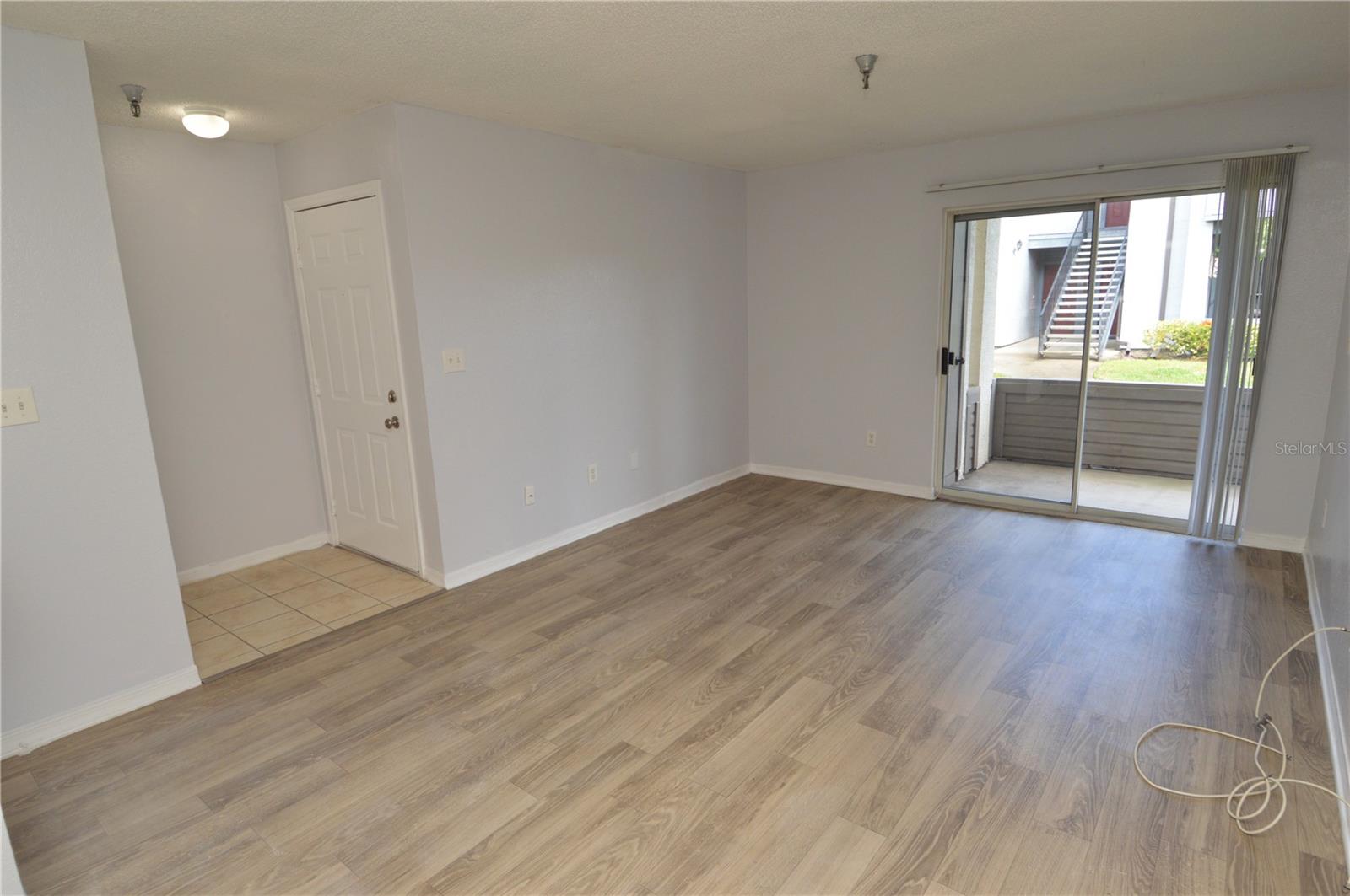 ITOPIA PRIVATE RESIDENCES CONDO - Residential Lease