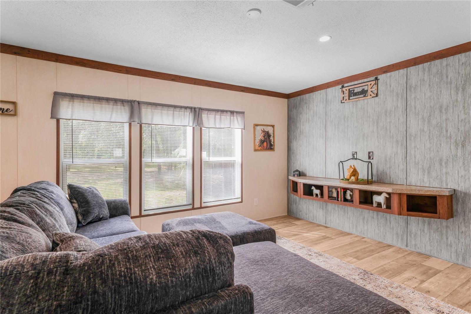 FOREST LAKE NORTH - Residential